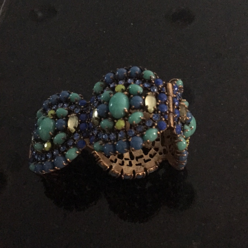 Still & Dot bracelet